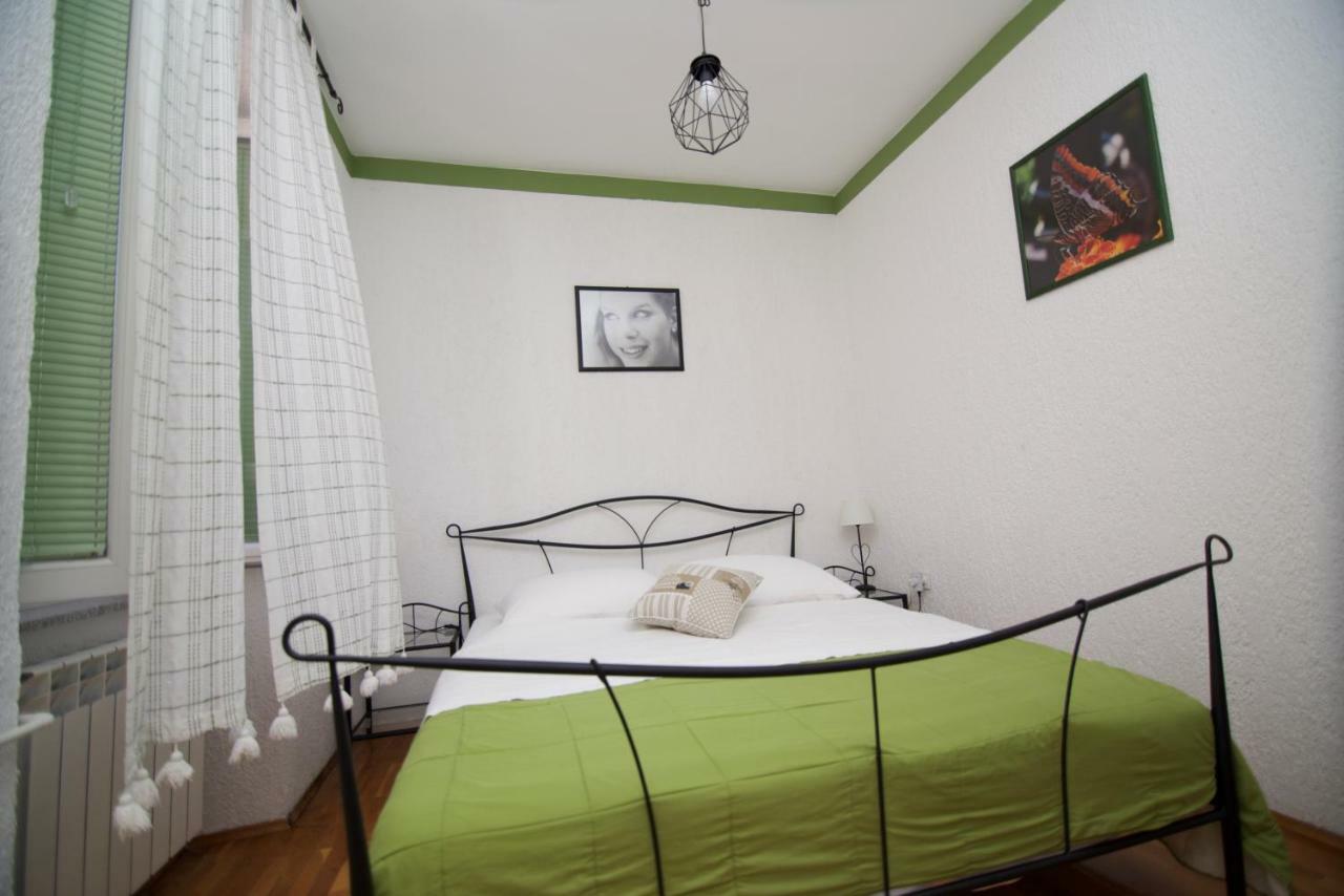 Apartmani Loreta Mali Losinj Exterior photo